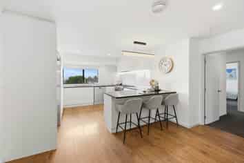 5 Vintage Drive, Henderson