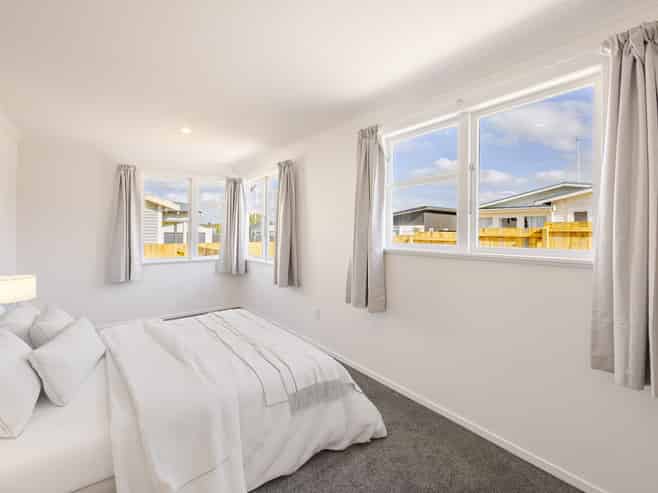 12a Holyrood Terrace, Waipukurau