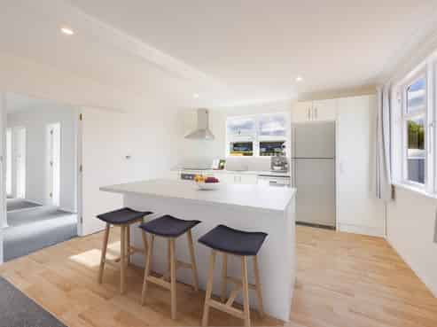 12a Holyrood Terrace, Waipukurau