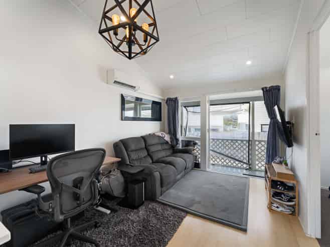 68 Commodore Drive, Lynfield