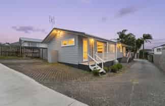 68 Commodore Drive, Lynfield