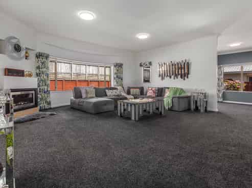 7 Millennium Hill, Paraparaumu