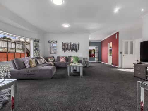 7 Millennium Hill, Paraparaumu