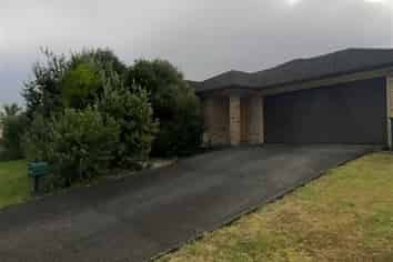 5 Fergy Crescent, Wattle Downs