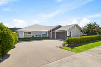 14 Korako Drive, Kumeu