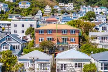 3/9a Hawker Street, Mount Victoria