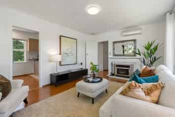 26 Stewart Drive, Newlands