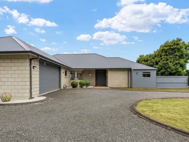 84 Cooper Road, Ramarama