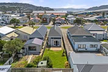 138 Rongotai Road, Kilbirnie