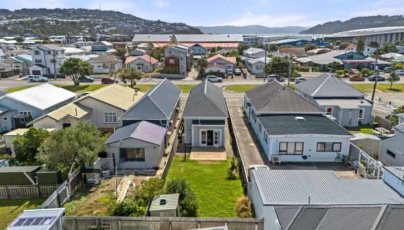 138 Rongotai Road, Kilbirnie