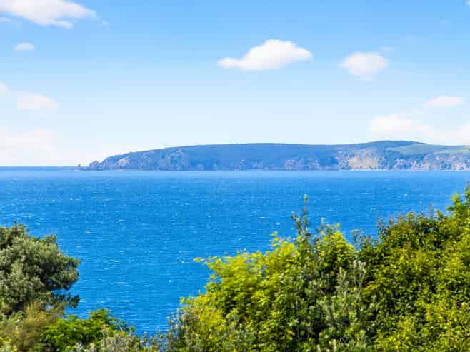 42 Wonderview Road, Leigh