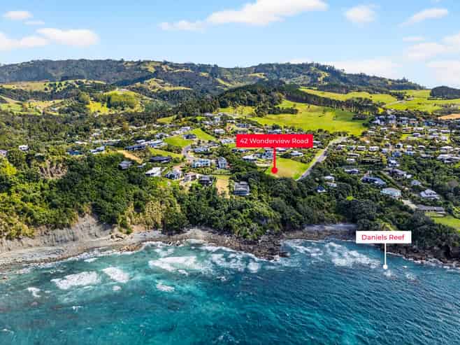 42 Wonderview Road, Leigh