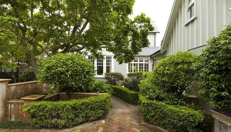 8 Pencarrow Avenue, Mount Eden