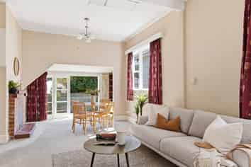 558 Adelaide Road, Berhampore