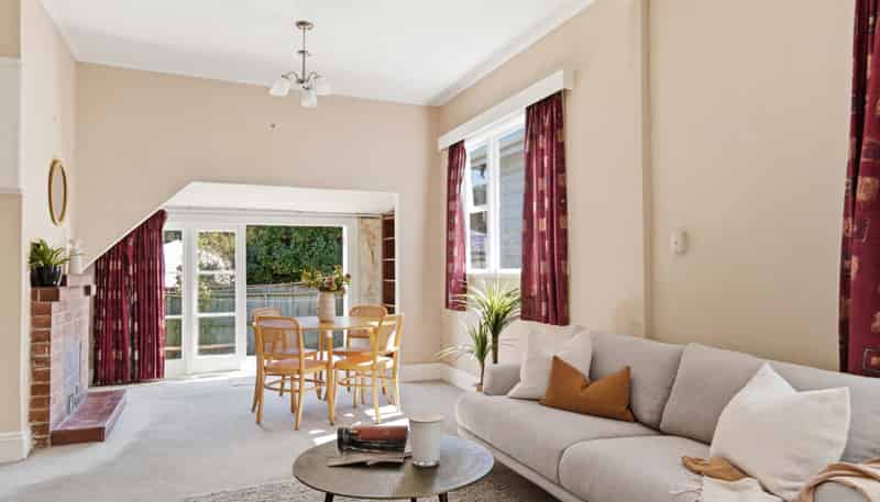 558 Adelaide Road, Berhampore