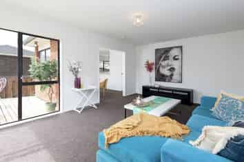 1/328 Bucklands Beach Road, Bucklands Beach