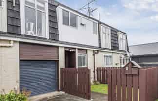 4 Cobar Close, Maupuia