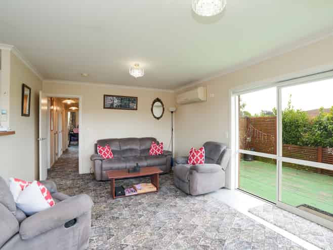 73 Newbie Street, Heidelberg