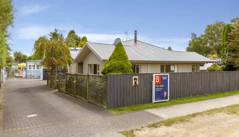 2/156 Spa Road, Taupo