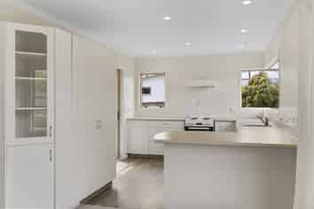 2/156 Spa Road, Taupo