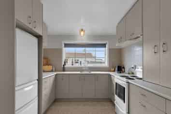 1130A Heaphy Terrace, Fairfield