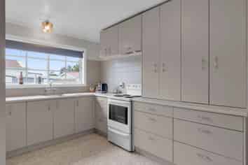 1130A Heaphy Terrace, Fairfield