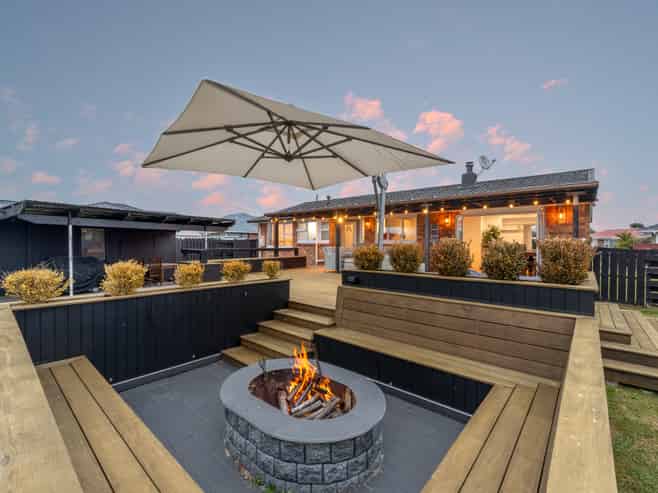 14 Holden Place, Manukau