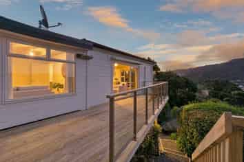 71 Jubilee Road, Khandallah