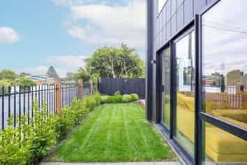 1/11 Comries Road, Chartwell