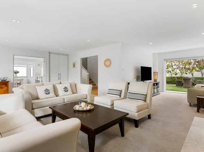 10 Nihill Crescent, Mission Bay