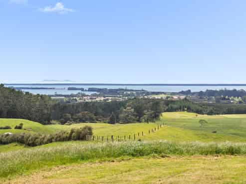 273F Lund Road, Katikati