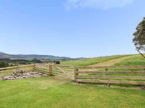 273F Lund Road, Katikati