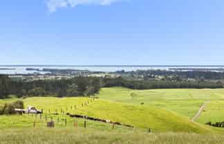 273F Lund Road, Katikati