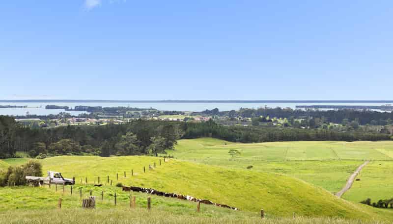 273F Lund Road, Katikati