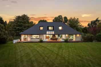 52 Johns Road, Belfast