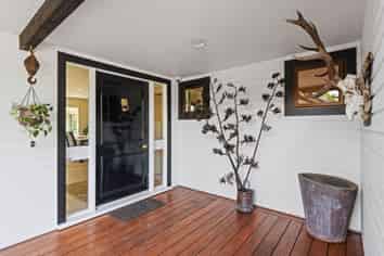 52 Johns Road, Belfast