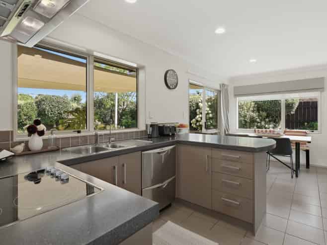 10 Emmerdale Place, Ohauiti