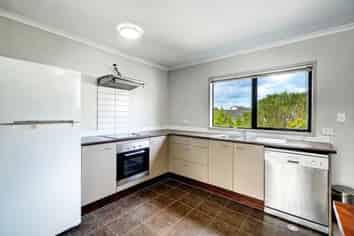 6/172 Mcleod Road, Te Atatu South