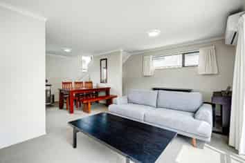 6/172 Mcleod Road, Te Atatu South