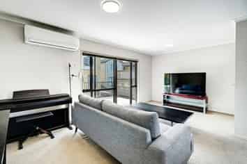 6/172 Mcleod Road, Te Atatu South