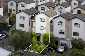 6/172 Mcleod Road, Te Atatu South