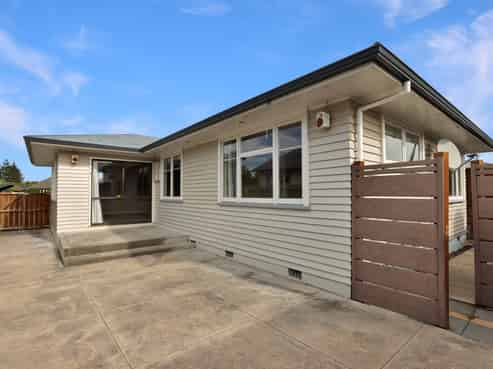 111 Creek Road, Allenton