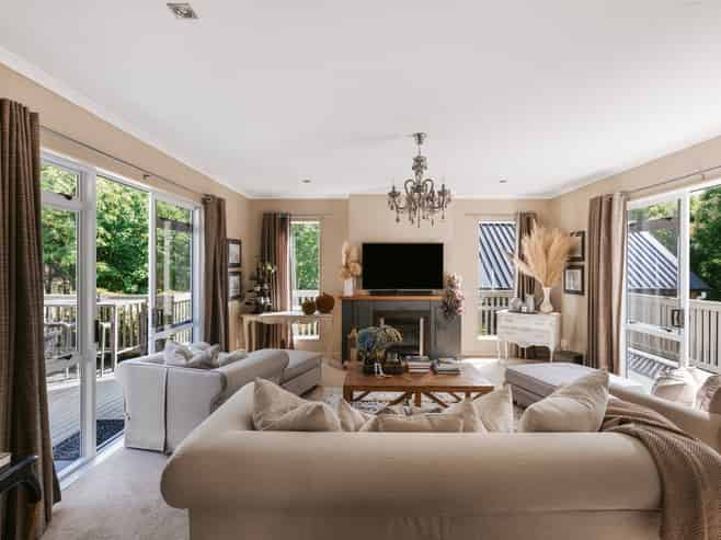 34 Pengary Lane, Pyes Pa