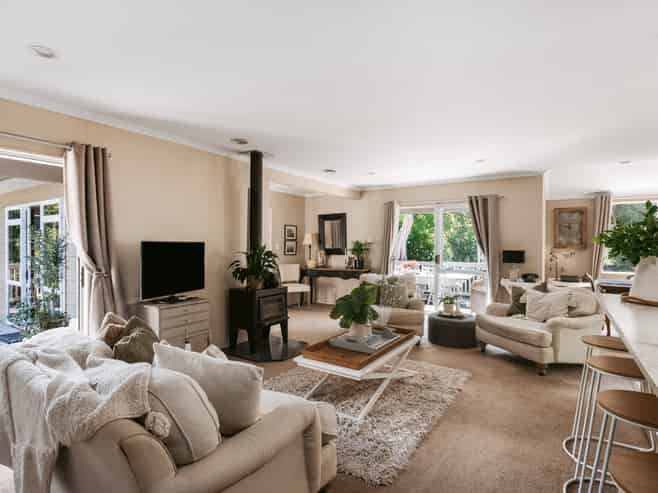 34 Pengary Lane, Pyes Pa