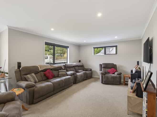 40 Dreaver Drive, Waitara