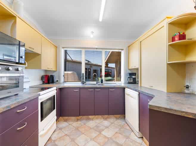 78 Menin Road, Onekawa