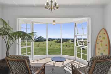 207 Upper Pitone Road, Okato