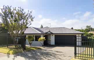 51 Sunnyhills Avenue, Glenview