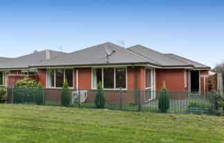 18 Date Crescent, Aidanfield - Christchurch