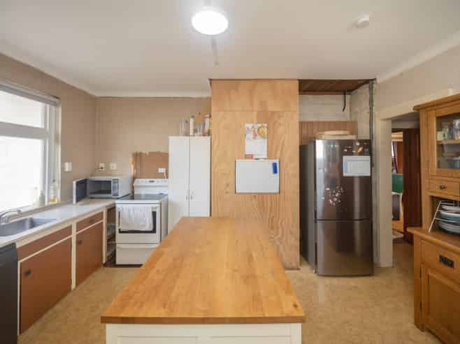 76 Wharfe Street, Oamaru